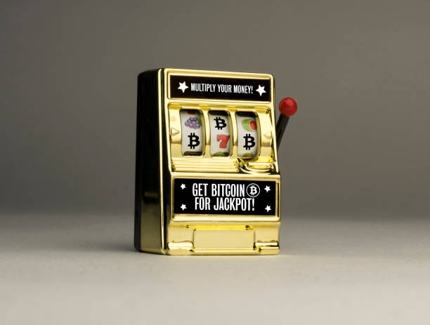 Ikan Jackpot game interface showing betting tiers and live jackpot display